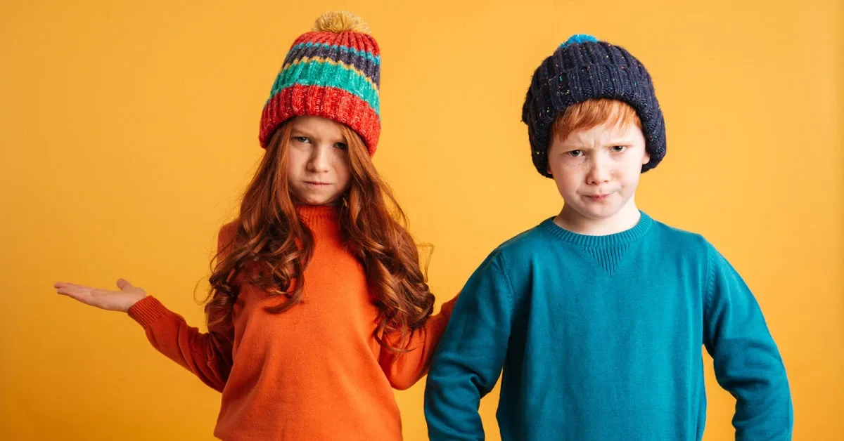 Explore practical tips for organizing and storing children's clothes to manage growing wardrobes, save space and keep outfits in excellent condition for future use.